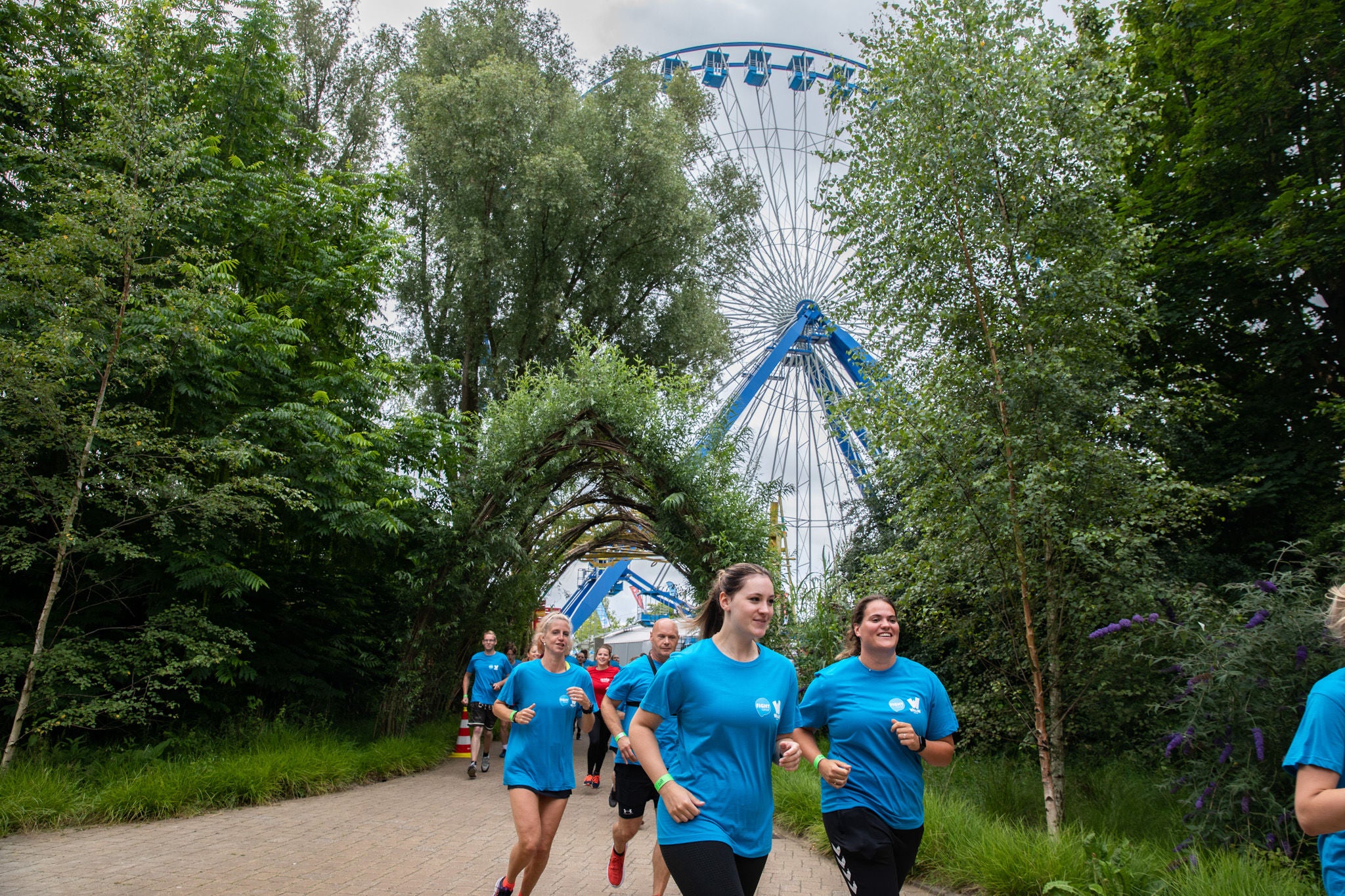 rollercoaster run walibi holland