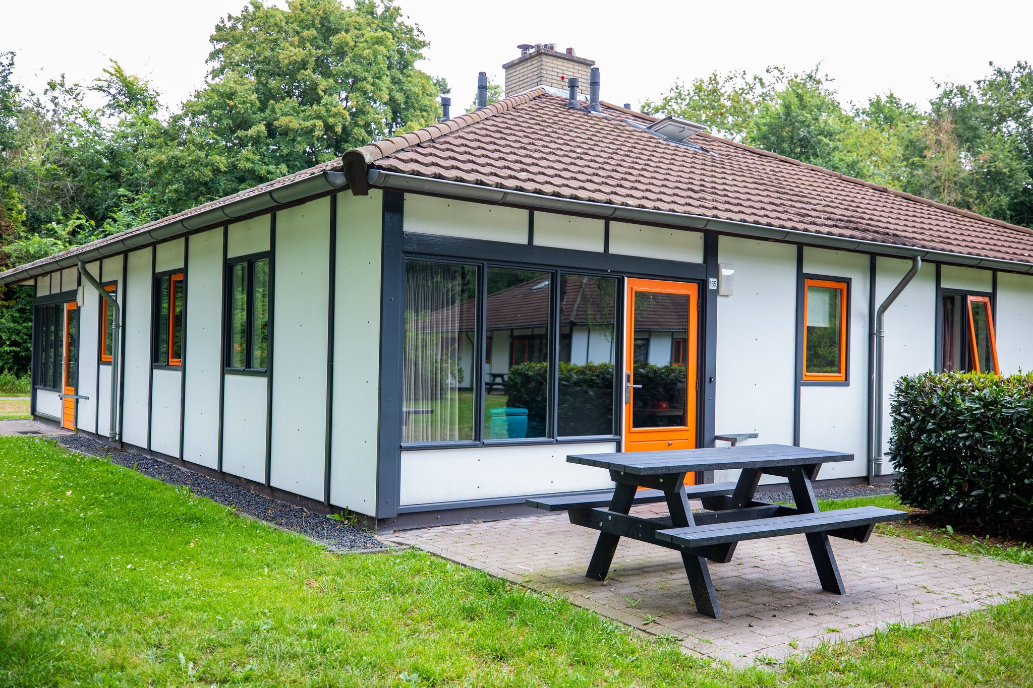 The exterior of a 4-bed cottage at Walibi Village